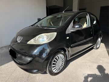 Peugeot 107 automatica
