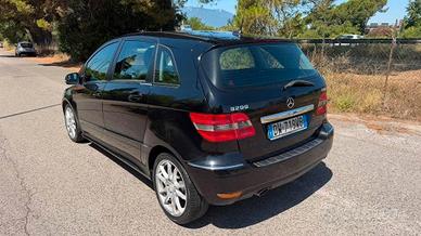 Mercedes classe b 200cdi unico proprietario 