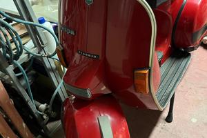 Vespa Px150 Arcobaleno