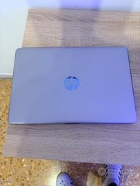 HP 250G8 i7-1165G7 15 8GB/512 PC (59S26EA)