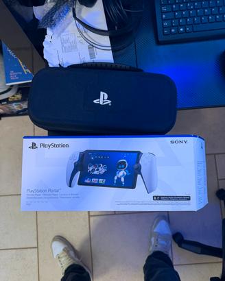 Playstation Portal(scontrino)+ custodia ufficiale