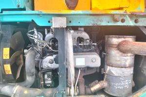 escavatore cingolato kobelco sk135