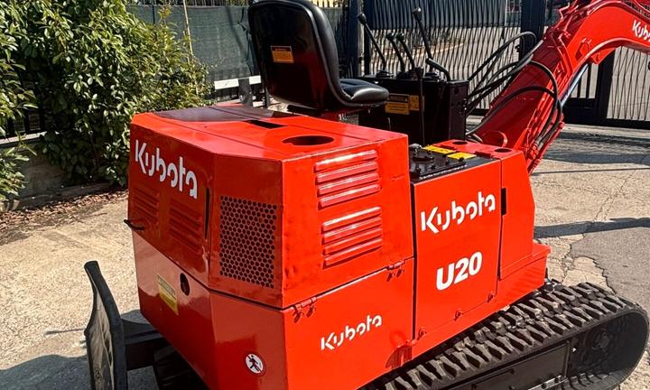 E198 ESCAVATORE KUBOTA 20 q.li