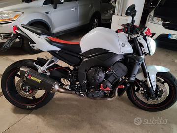 Fz1 2008