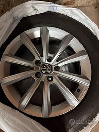 KIT 4 Gomme + Cerchi Lega 17 Vw Tiguan Skoda Audi