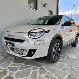Fiat 600 1.2 hybrid 136cv auto