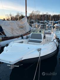 Gommone Zar 75 bimotorizzato