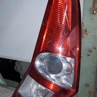 STOP FANALE POSTERIORE DESTRO SUZUKI Splash 1Â° Se