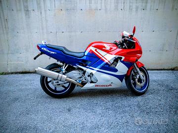 CBR 600