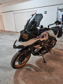 BMW R 1250 GS modello HP