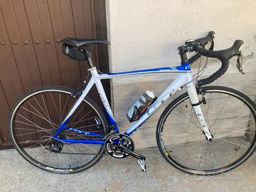 Bici da corsa gt alluminio