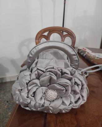 borsetta in raso per cerimonie 