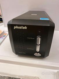 Scanner diapositive Plustek OpticFilm 8200i SE