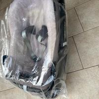 OVETTO + BASE ISOFIX BEBECONFORT