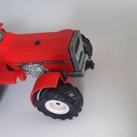 modellino trattore Massey Ferguson 