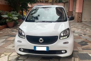 Smart ForFour 1.0 Youngster 2ªs. (W453) benzina