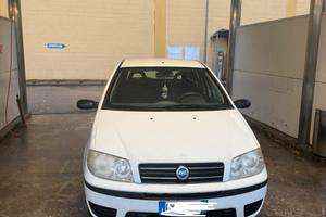Fiat punto 1.2 benzina NEOPATENTATI