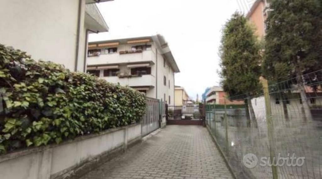 Appartamento – Busto Arsizio, Cascina Brughetto, Santa Croce - Vista 2