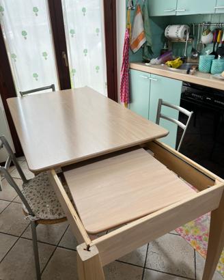 Tavolo da cucina