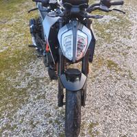 KTM 125 Duke - 2023