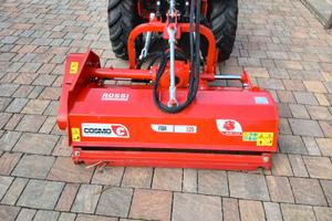 Trincia 125 cm trattore con spostamento idraulico