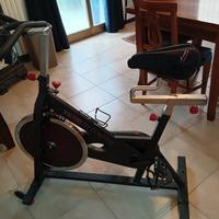 CYCLETTE VS700 DOMYOS