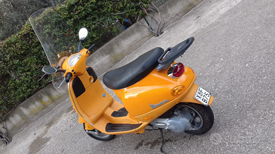 Piaggio vespa 50