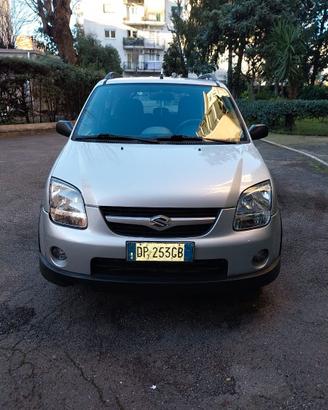 Suzuki Ignis 1.3 16V VVT del 2008 con impianto GPL