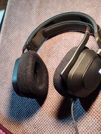Corsair HS80 Wired Gaming Headset – Like New