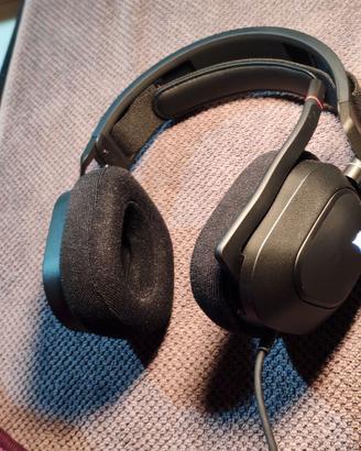 Corsair HS80 Wired Gaming Headset – Like New