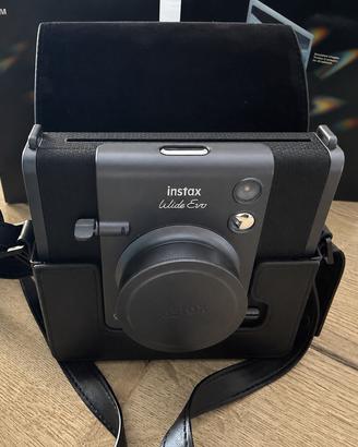 Fujifilm Instax Wide Evo