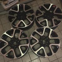 Cerchi originali jeep 19