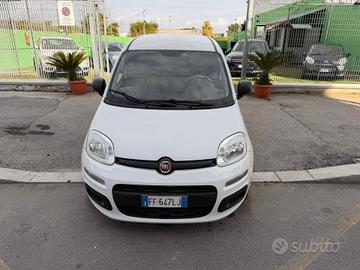 Fiat Panda 0.9 TwinAir Turbo Natural Power Lounge