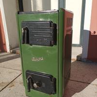 stufa a legna compatta