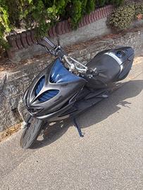 Scooter aerox