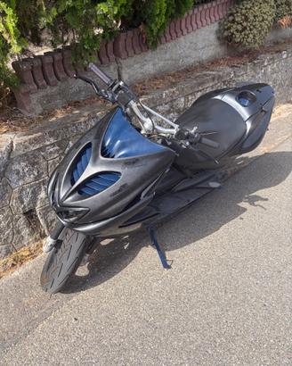 Scooter aerox