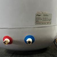 Boiler 30 e Tinozza in Ceramics