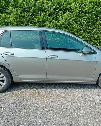Volkswagen Golf 7 1.6 TDI confortline 2013