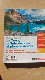 La Terra un'introduzione al pianeta vivente