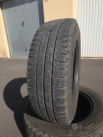 2x Michelin Agilis Camping 215/70 R15 109Q M+S