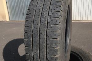 2x Michelin Agilis Camping 215/70 R15 109Q M+S