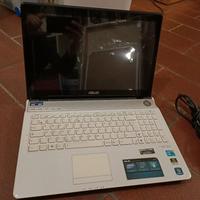 PC portatile Asus x ricambi o da sistemare 