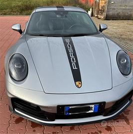 Porsche 911 Carrera 2025 5000 km NON IMPORTATO