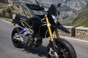 Aprilia Dorsoduro 750 A2