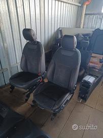 interni tappezzeria Mercedes gla amg 2022