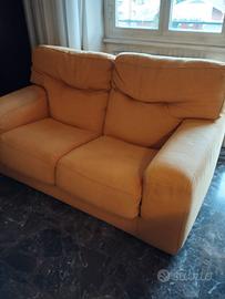 divano marca Cinova