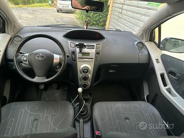 Toyota Yaris 2008