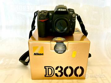 Nikon D300 - Fotocamera Reflex Digitale