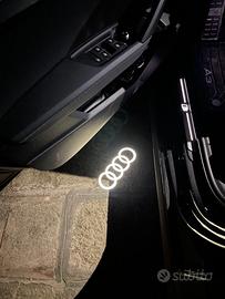 Luci LED Sottoporta Originali Audi