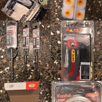 lotto materiale da  lavoro NUOVO